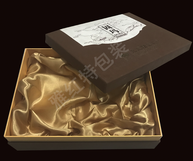紙包木、皮包木禮盒